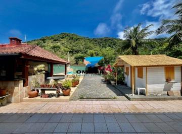 a4c333c949bfe11a1f8b54962bcacf397102f4d5 · Casa à venda na Praia do Guaiuba no Guarujá | Omega Imóveis