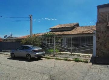 Casa · 300m² · 3 Quartos · 2 Vagas · CASA TERREA COM 3 QUARTOS - GUADALUPE