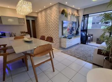 Apartamento · 77m² · 2 Quartos · 2 Vagas · Apartamento com 2 Quartos e Varanda à venda na Ponta Verde no Edf Nantes