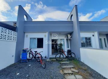 Casa · 2 Quartos · 1 Vaga · Casa Geminada no Ubatuba