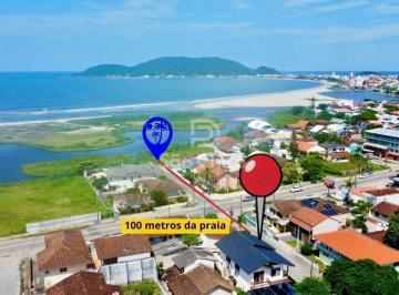 Casa · 2 Quartos · 2 Vagas · Casa na segunda quadra do mar na Praia de Ubatuba
