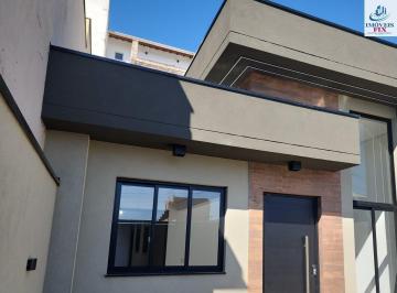 Casa · 95m² · 3 Quartos · 2 Vagas · Casa Térrea e moderna á venda em Jundiai !
