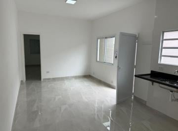 sq9z2mo2ywnjywy1njnmywq4_md · Casa Reformada a 20m da Praia com 2 Dormitório  no Maracanã – Praia Grande