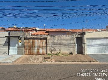 Photo_0 · 
                Oferta promissora — Casa no Ouro Verde, Araguari - MG, Nº 1220, 2 quartos, 202,39m²