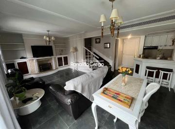 Apartamento · 134m² · 1 Quarto · 2 Vagas · Cobertura mobiliada e com serviços 1 suíte, Jardins 2 vagas
