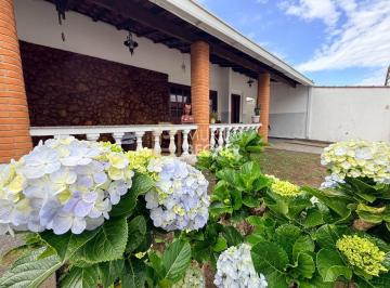 Casa · 190m² · 3 Quartos · 2 Vagas · Casa à venda 3 dormitórios no bairro Vista Verde