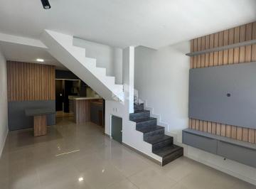 Casa · 66m² · 2 Quartos · 1 Vaga · Sobrado com 02 dormitórios em Camboriú