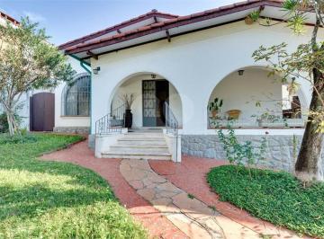 Casa · 965m² · 3 Quartos · 4 Vagas · Casa de vila com 3 quartos à venda em Vila elvira - SP