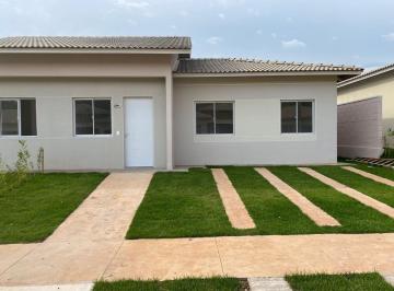 Casa · 77m² · 3 Quartos · 4 Vagas · Casa 3 quartos sendo 1 suíte Bairro Coophamil Residencial Origem Vg