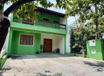 Casa de 3 quartos, Salto · casa a venda no condominio ilha das aguas salto SP