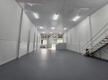 Comercial · 300m² · 2 Vagas · Galpão para alugar em VALINHOS, Centro, com 300 m²