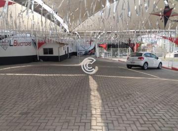 Comercial · 120m² · 20 Vagas · Ponto para alugar em Valinhos, Jardim Santo Antônio, com 120 m²