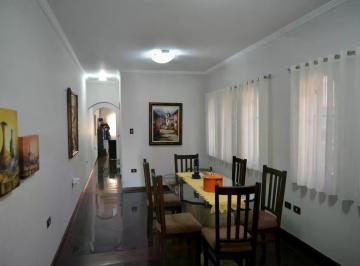 Casa de 4 quartos, Santo André · Sobrado com 390m², 4 dormitórios ( 3 suítes), 6 vagas e Churrasqueira.