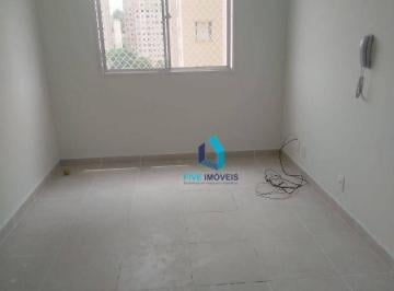 Apartamento · 32m² · 2 Quartos · Apartamento para locação com 2 quartos no Condomínio Edvard Carmilo II no Bairro Vila Sônia.