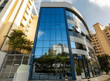 Comercial · 30m² · 1 Vaga · Sala Comercial de 30m² com 3 Ambientes e Vaga no Morumbi