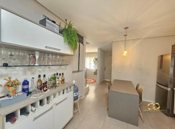 Casa · 160m² · 3 Quartos · Casa à venda - no Jardim do Cocão