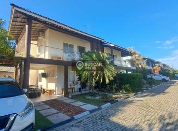 Casa · 200m² · 3 Quartos · Casa em Buraquinho, Lauro de Freitas, com 3 Quartos e 2 Suítes - Venda