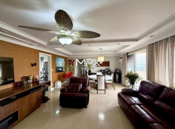 Apartamento · 145m² · 3 Quartos · 2 Vagas · Apartamento à venda no Edifício Albatroz em Piracicaba