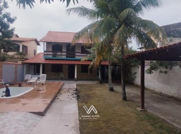Casa · 480m² · 5 Quartos · 4 Vagas · Casa com 5 dormitórios e piscina por R$ 685.000 - Cordeirinho - Maricá/RJ