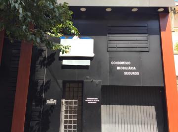 Comercial · 240m² · 1 Vaga · Casa comercial na Rua Apiacás, 968 • 240 m²