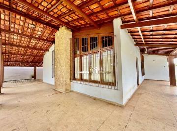 cf874501c9587bd8cf29b1604d13ab0d116df929 · Casa com 3 dormitórios para alugar, 400 m² por R$ 6.600,00/mês - Vila Santista - Atibaia/SP