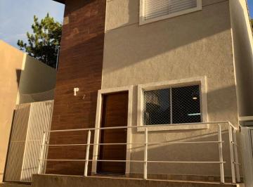 c1b3f21277c9830015e92bcb5b95a9e9e3d4eef1 · Casa em Condomínio com 114 m², 2 Quartos e Área Gourmet – Atibaia