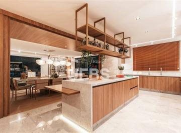 Apartamento · 357m² · 4 Quartos · 4 Vagas · Bauhaus Lago Vaca Brava 04 suites 357 metros a venda.