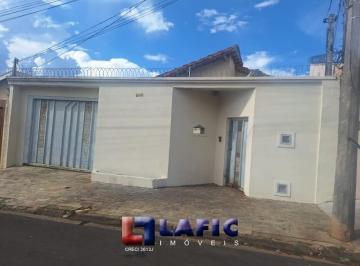 Casa · 161m² · 3 Quartos · 5 Vagas · Casa Padrão em São Carlos