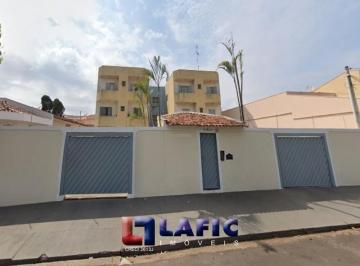 Apartamento · 28m² · 1 Quarto · 1 Vaga · Apartamento Kitnet em São Carlos