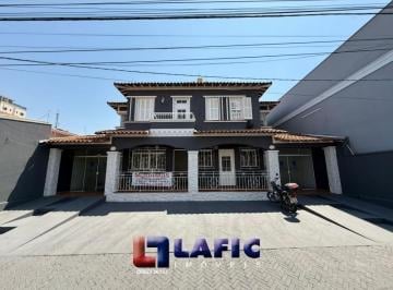 Comercial · 129m² · 3 Quartos · 3 Vagas · Comercial Prédio em São Carlos