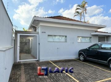 Comercial · 144m² · 4 Vagas · Comercial Prédio em São Carlos