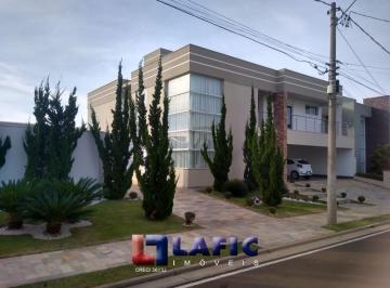 Casa · 532m² · 4 Quartos · 4 Vagas · Casa Padrão em São Carlos