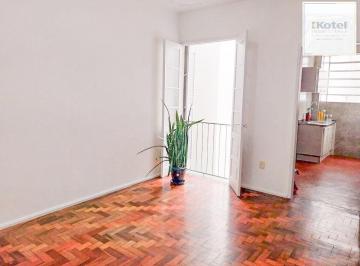 Apartamento · 45m² · 1 Quarto · 1 Vaga · Apartamento de um quarto e uma vaga de garagem no bairro Azenha em POA