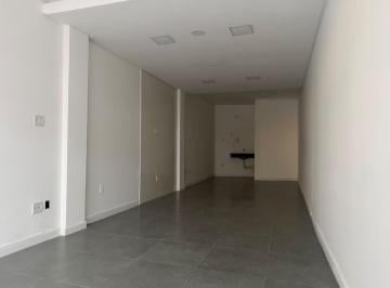 Comercial · 28m² · SALA COMERCIAL PARA LOCAÇÃO NA AVENIDA BRASIL EM BALNEÁRIO CAMBORIÚ/SC