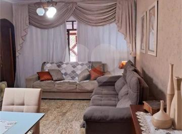 Imagem Principal · Excelente casa no Jardim Guança com 3 dormitporios, 2 suites, 2 vagas e churrasqueira.