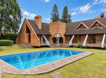 Casa · 436m² · 4 Quartos · 6 Vagas · Casa à venda no Hugo Lange ARYA1