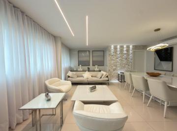 Apartamento de 3 quartos, Brasília · UM APARTAMENTO MOBILIADO À ALTURA DE QUEM VALORIZA EXCLUSIVIDADE.
Na SQN 208, Asa Norte