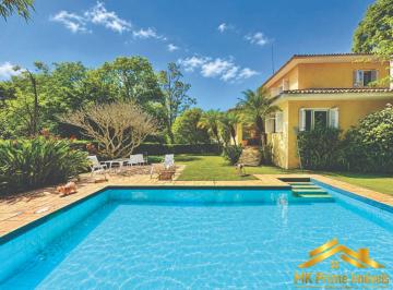 Casa · 468m² · 4 Quartos · 4 Vagas · Cond Vila de São Fernando - 4d/2sts, piscina, espaço gourmet, lareira!