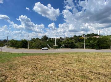 Foto 01 · Terreno 422,02m2 localizado em Condomínio Portal San Giovanni em Itatiba, Frente para a mata