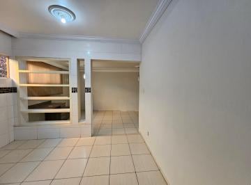 Apartamento en Aluguel de 1 quarto Praia · Kitnet semi-mobiliada