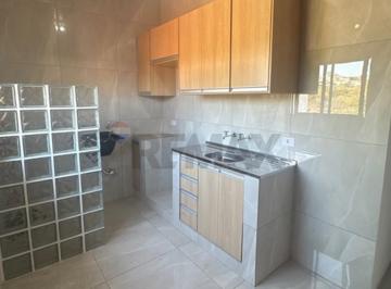Apartamento · 1 Quarto · Kitnet de fundos para Locação no Jardim Europa – Bragança Paulista | R$ 1.500,00