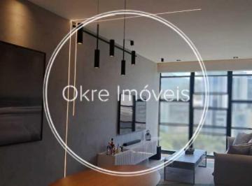 Apartamento · 84m² · 2 Quartos · 1 Vaga · Apartamento de alto padrão reformado com vista panorâmica