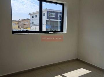 Comercial · 21m² · 1 Vaga · SALÃO COMERCIAL COM 21 M² AO LADO DA ESTR DE ITAPECERICA, EM FRENTE O HOSP CAMPO LIMPO, 1 BANH, 1 VG