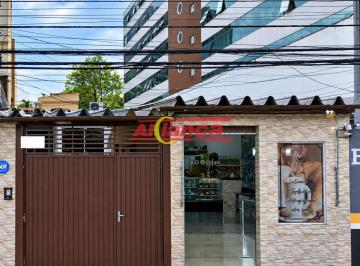 Casa · 130m² · 2 Quartos · Casa 130m², com 2 quartos à  locação no centro