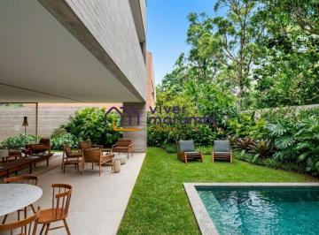 Casa · 562m² · 4 Quartos · 4 Vagas · Casa em Condomínio de Alto Padrão no Alto da Boa Vista - 4 Suítes