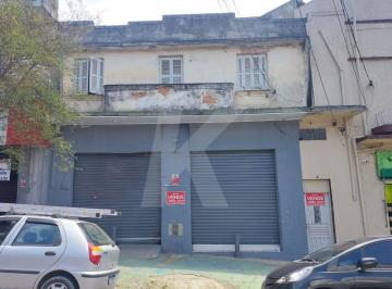 Comercial · 204m² · Salão comercial e apartamento - Vila Gustavo