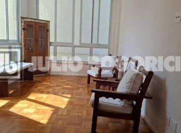 Apartamento · 79m² · 2 Quartos · Leblon-Reformado-2quartos-Suite
