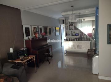 Casa · 217m² · 3 Quartos · Vende-se casa em Cidade Ademar, duas casas em uma, conforto, renda extra e tecnologia