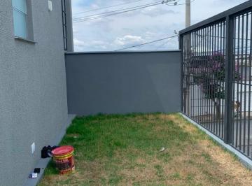 Casa · 85m² · 3 Quartos · 1 Vaga · Casa geminada com entrada individual, são 3 quartos 1 suite no bairro Juliana em BH