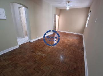 Apartamento · 42m² · 1 Quarto · 1 Vaga · Kitnet reformada, a 20 metros da praia.